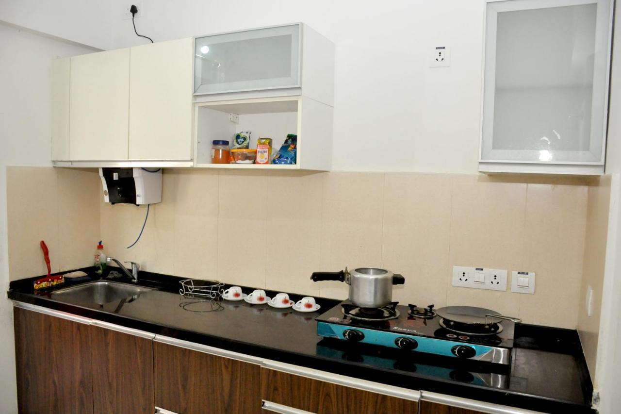 2Bhk Lake View Apartment Lavasa Esterno foto