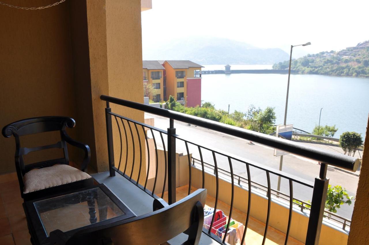 2Bhk Lake View Apartment Lavasa Esterno foto