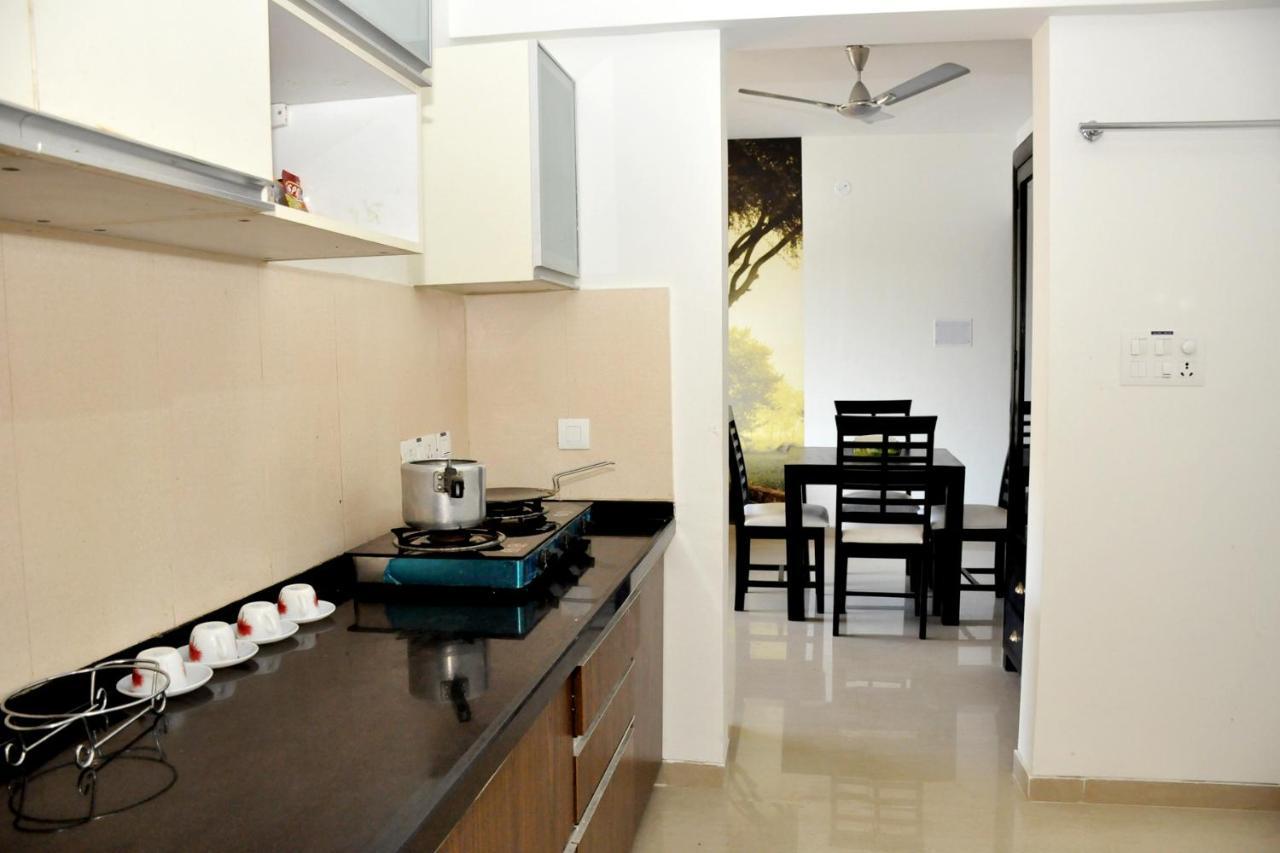 2Bhk Lake View Apartment Lavasa Esterno foto