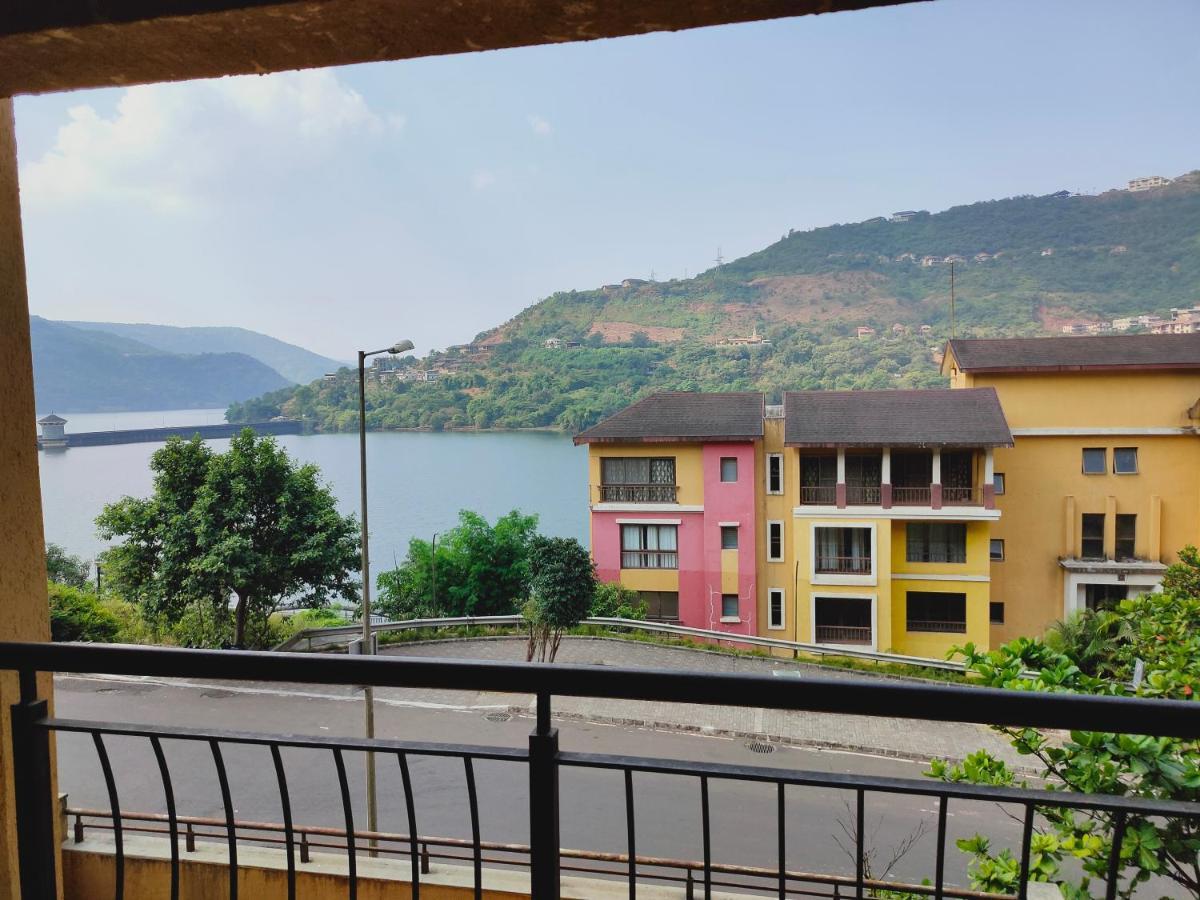 2Bhk Lake View Apartment Lavasa Esterno foto